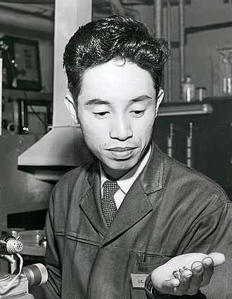 عکس Leo Esaki