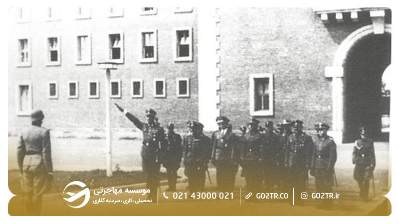 عکس تاریخی از ساختمان اداره مهاجرت آلمان