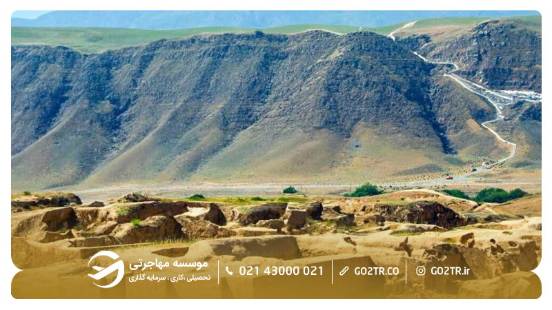 بقایای قلعه اشکانی نساء