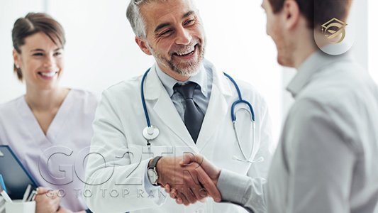 بیمه و تسهیلات درمانی برای دانشجویان در قزاقستان