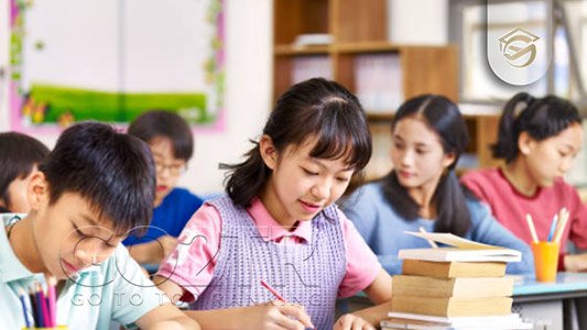 مدارس بومی، بین المللی و ایرانی در تایوان